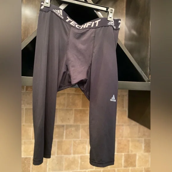 Adidas Tech Fit Compression Tights (XL) - Picture 2 of 3